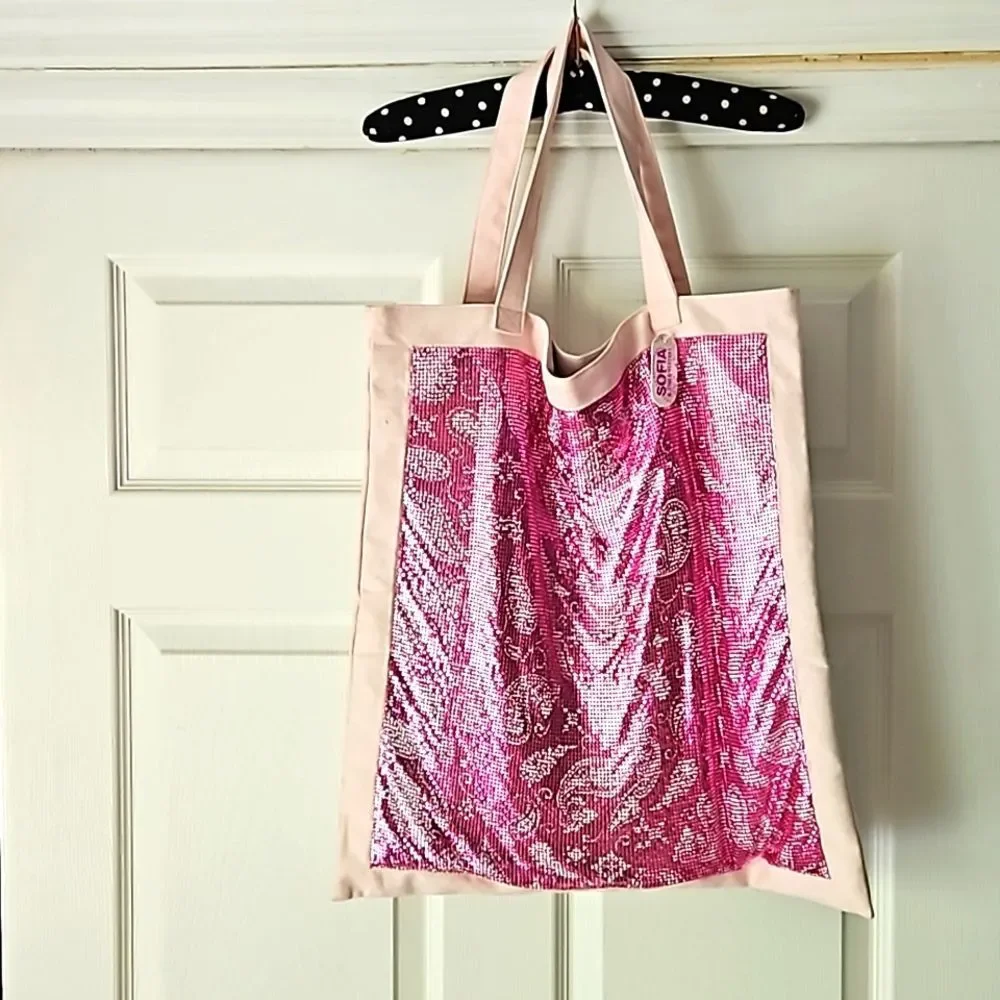 8 OTHER REASONS Giant Cotton Tote-Bag
